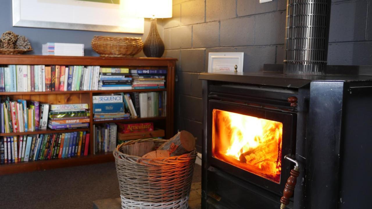 Troldhaugen Lodge - Adults Only Jindabyne Eksteriør bilde